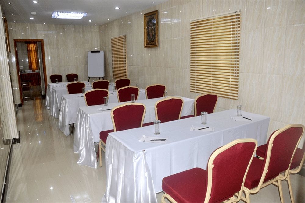 Peace Inn Chennai Ngoại thất bức ảnh