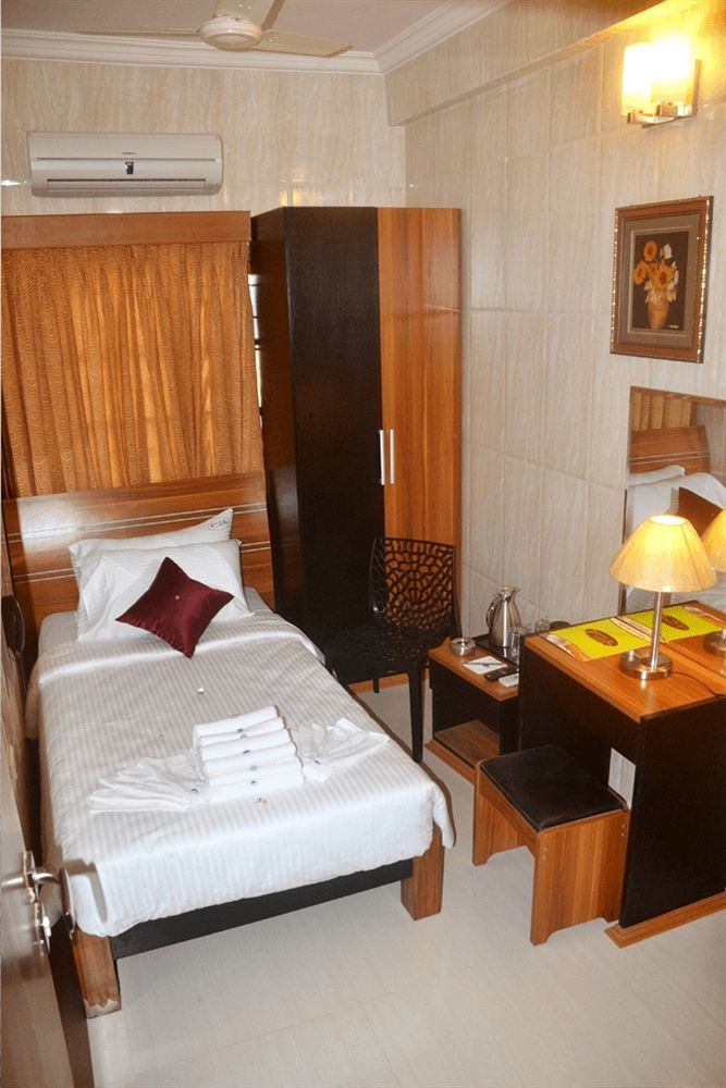 Peace Inn Chennai Ngoại thất bức ảnh